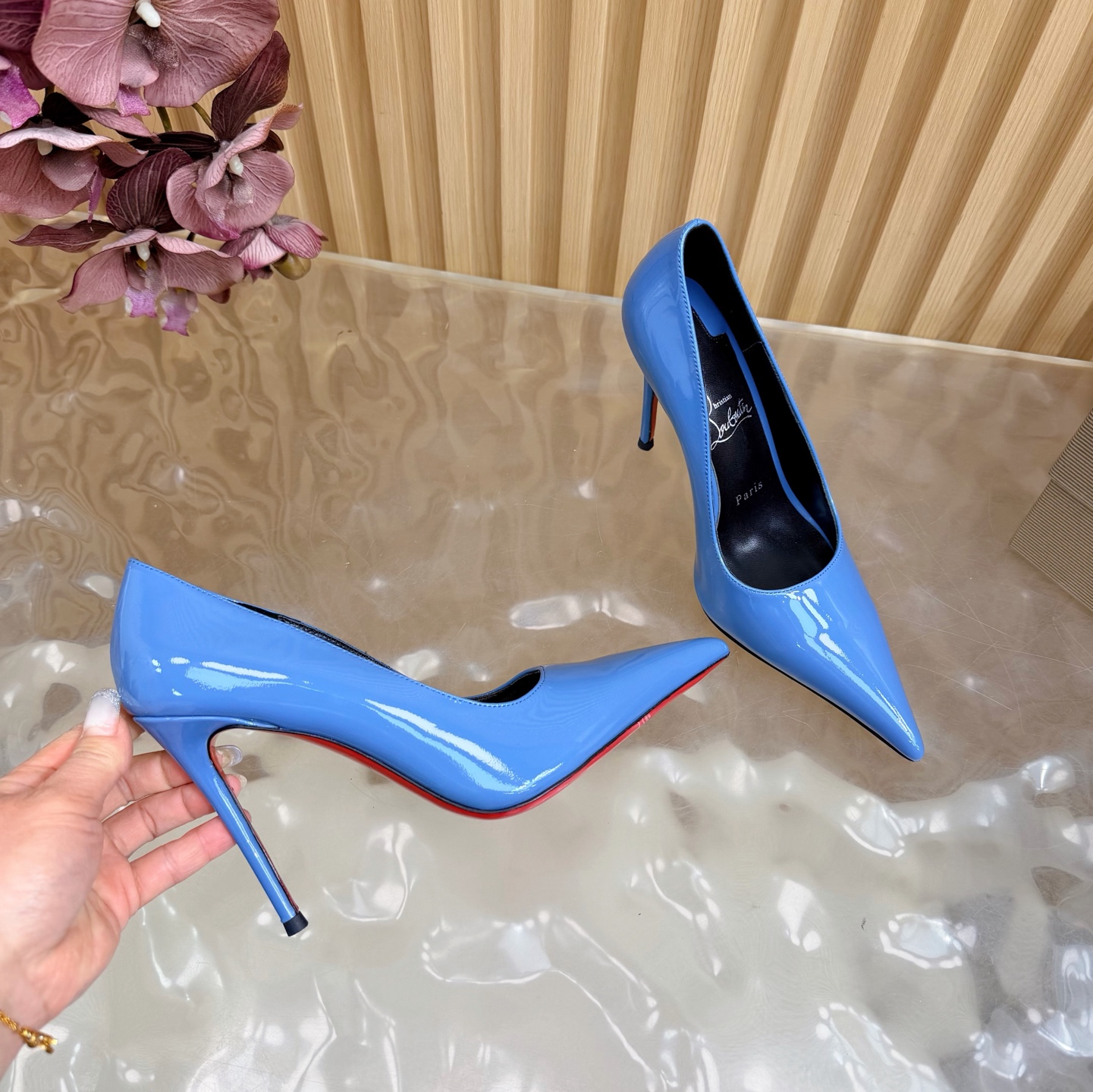 Women's high heels